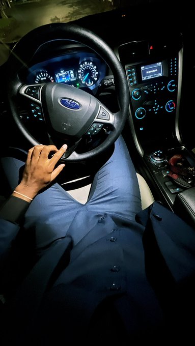 She Nut different when you can afford her bills 🖤 https://t.co/8CnTgh3ObA<a href="/tag/rubirose"class="tags"><span>#rubirose</span></a>