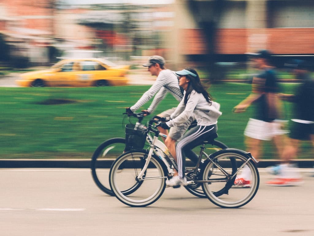 CyclingElectric's tweet photo. 3 Benefits of Riding Your Bike to Work - Intelligent Living https://t.co/4MzwF4jigt https://t.co/TH143o7JUd
