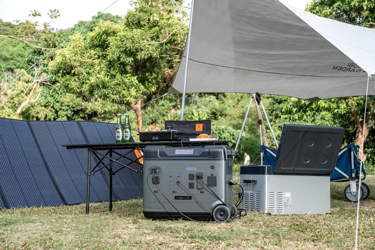 oukitelmobile's tweet photo. ⚡️⚡️⚡️Worried about the power supply on your camping trip? 
🤗Calm Down!
#Abearl #P5000 is equipped with 15 output ports🔌
🔋you are 'IN CHARGE' no matter where you go! 👌

✨Follow us &amp; Join our Facebook Group: https://t.co/CtLZknjSrI

#rv #rvlife #camping #glamping https://t.co/dBqboniSKf