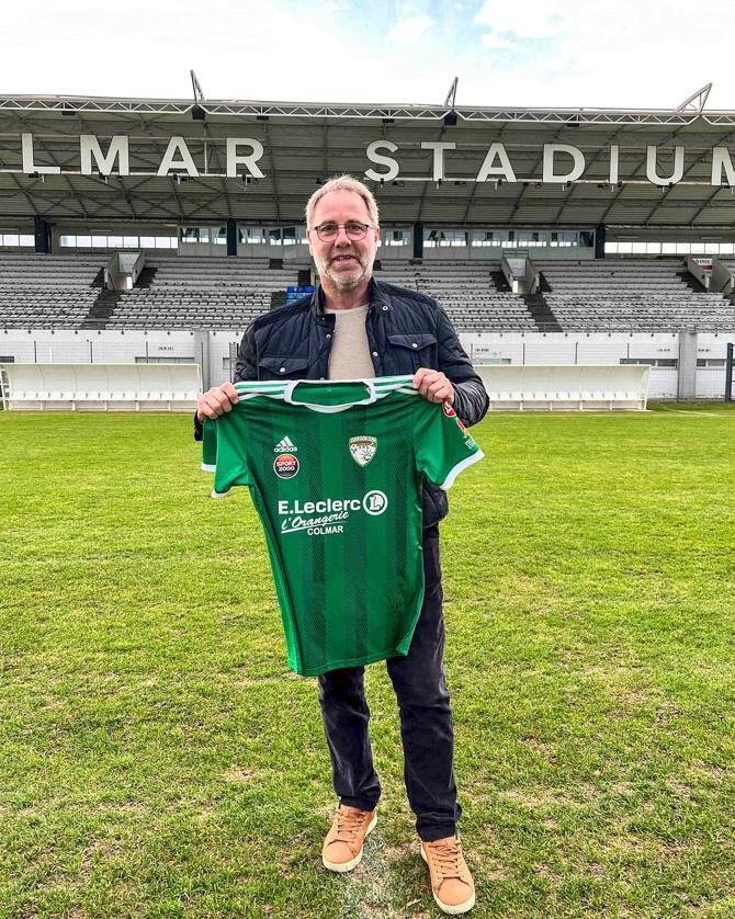 supplensois's tweet photo. #France 🇫🇷 #Ligue1 #RCLens #SRColmar Jean-Guy Wallemme est le nouvel entraîneur du SR Colmar (National 2) ! 📸 https://t.co/d3oPtQCPSU
