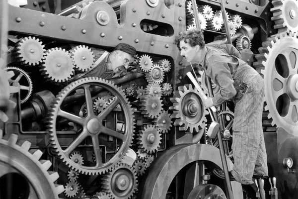 Contrairement à une idée reçue, les travailleurs 🇫🇷 ont sont dans les + productifs en Europe : 17 pts au-dessus de la moyenne, devant 🇩🇪 et 🇬🇧. Le problème est plutôt le taux d'emploi : urlz.fr/kiHu #rh #management #travail