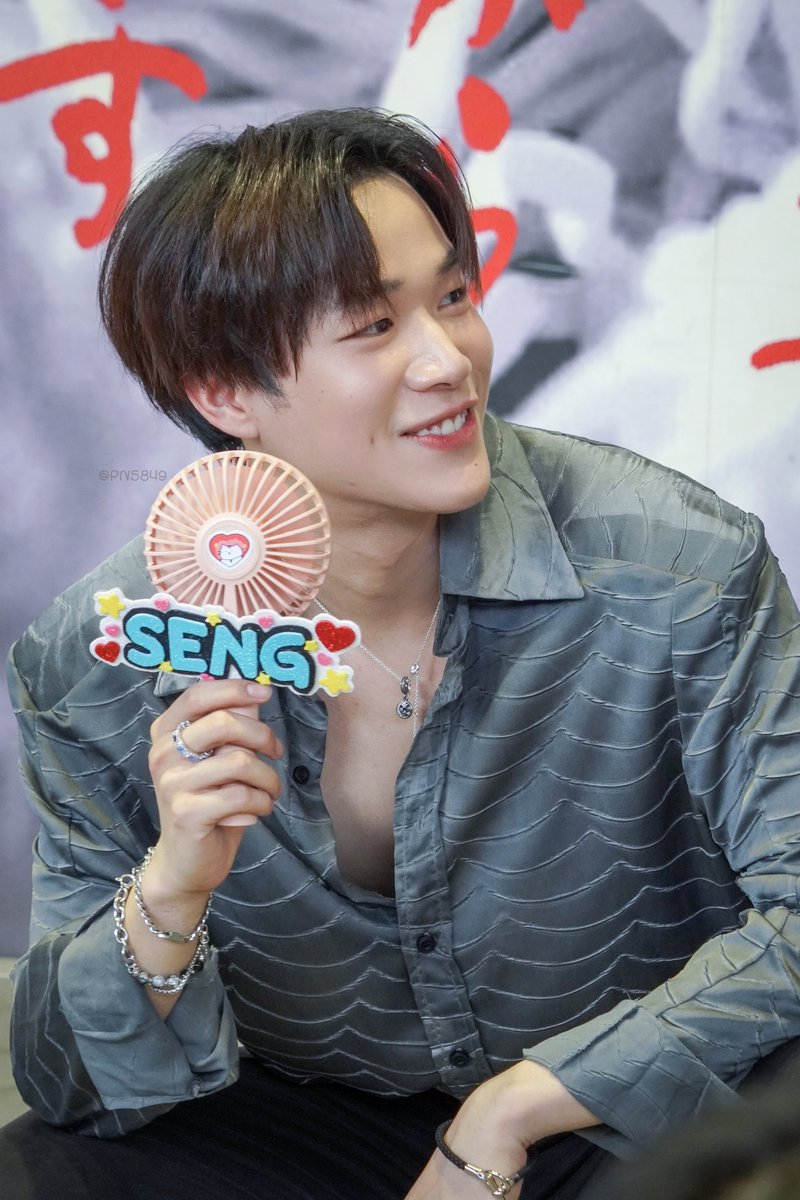 BillySeng_PH's tweet photo. We still in shocked but i trust this boy☺️
Good luck on your future endeavors, hoping for your success 🥹🙏💞💞
#Seng_wichai 

📸🙏 https://t.co/dYBvrrJgP3