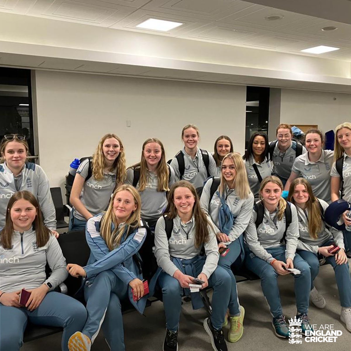 Off to the first ever Women’s Under 19 Cricket World Cup in South Africa! 🇿🇦