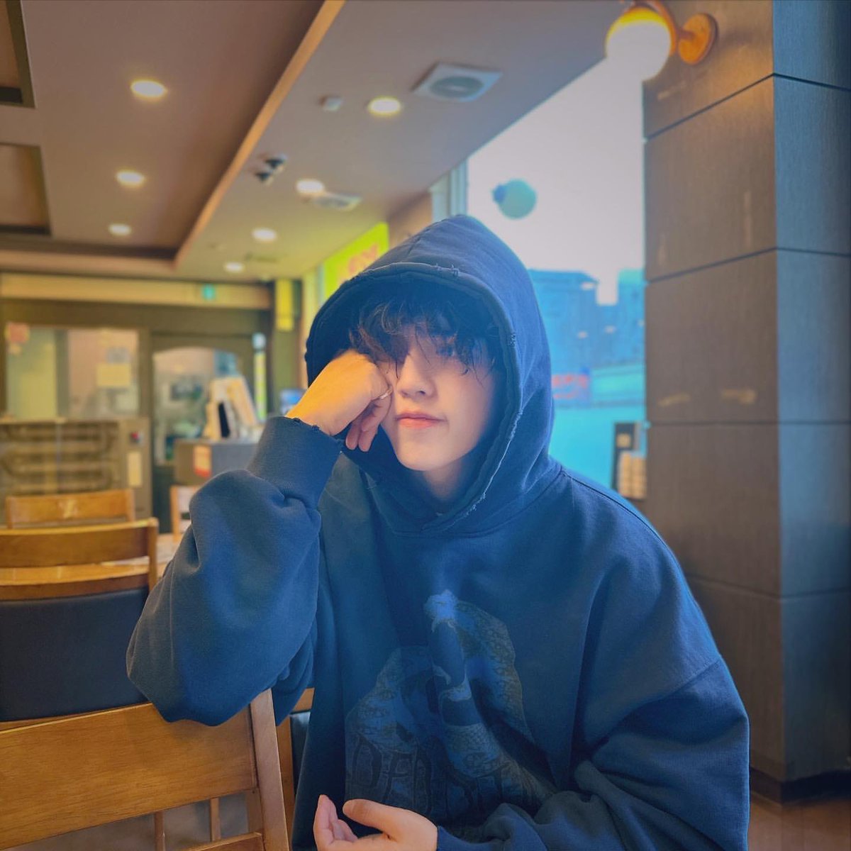 COUPSTAGRAM tweet media