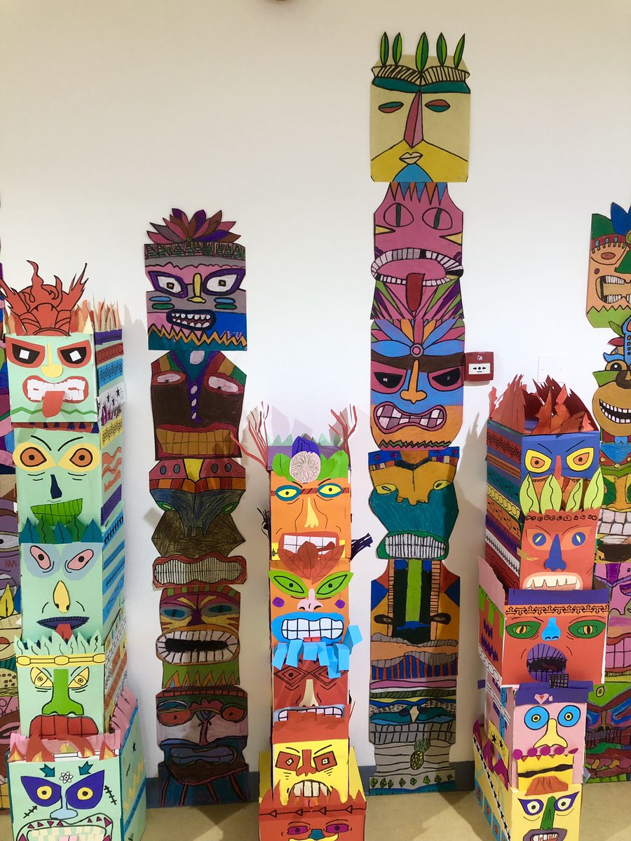 Year 4 Totem Poles 🗿
#proudlytaaleem #dbsjp #year4art