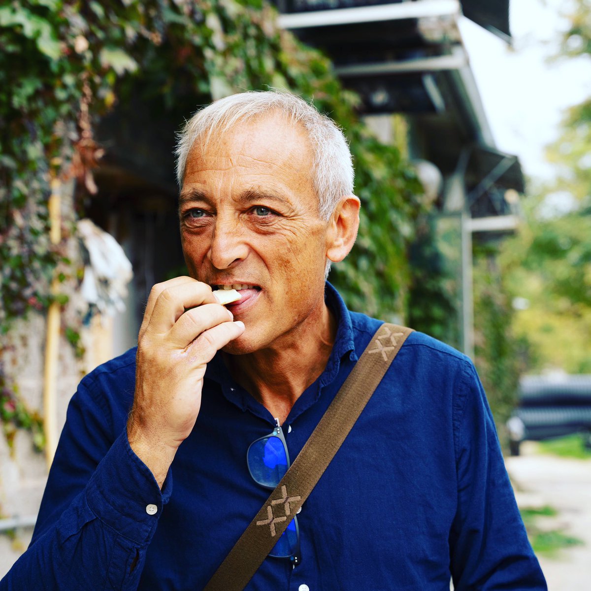 antoluciani69's tweet photo. Qualcuno ha detto: è cambiata l’aria. Ora ho capito cosa intendeva! Nel #2023 #aumenta pure il costo dell’aria che respiriamo. Brava #Meloni ottimo inizio. Tutti bravi a #parole ma di #fatti ne abbiamo? Chiedo per un amico… #accise #benzina #trasporti #inflazione #tasse https://t.co/JuH2nvQyK8