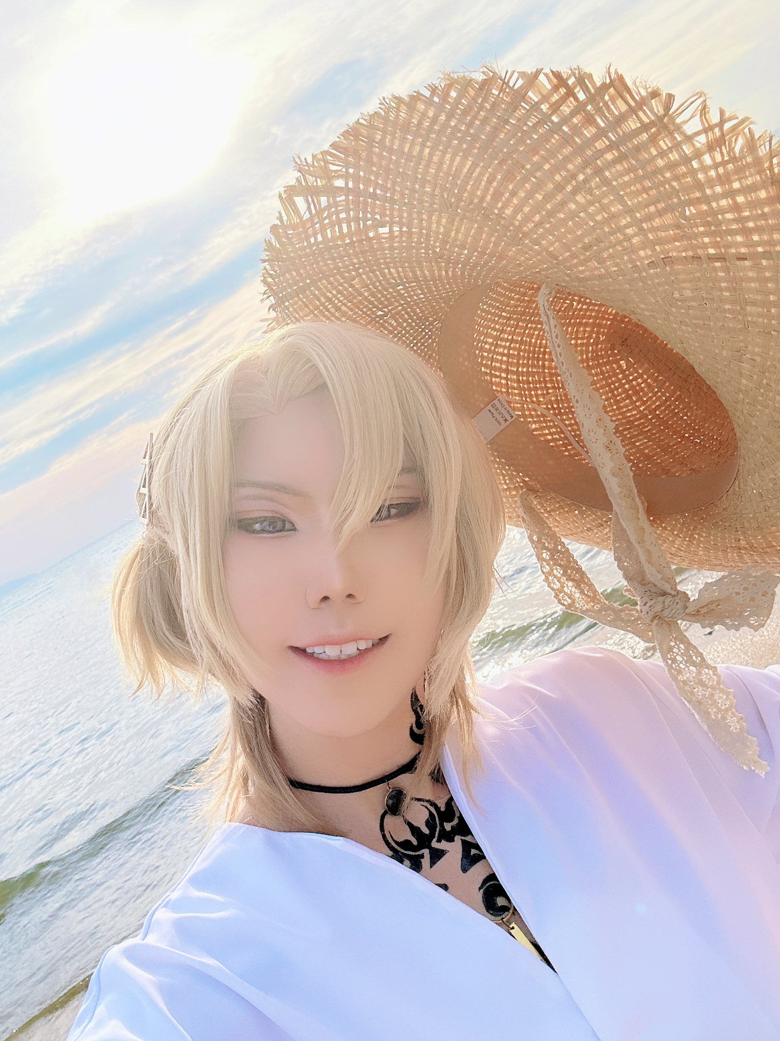 ルカカネシロコスプレ - Search / X