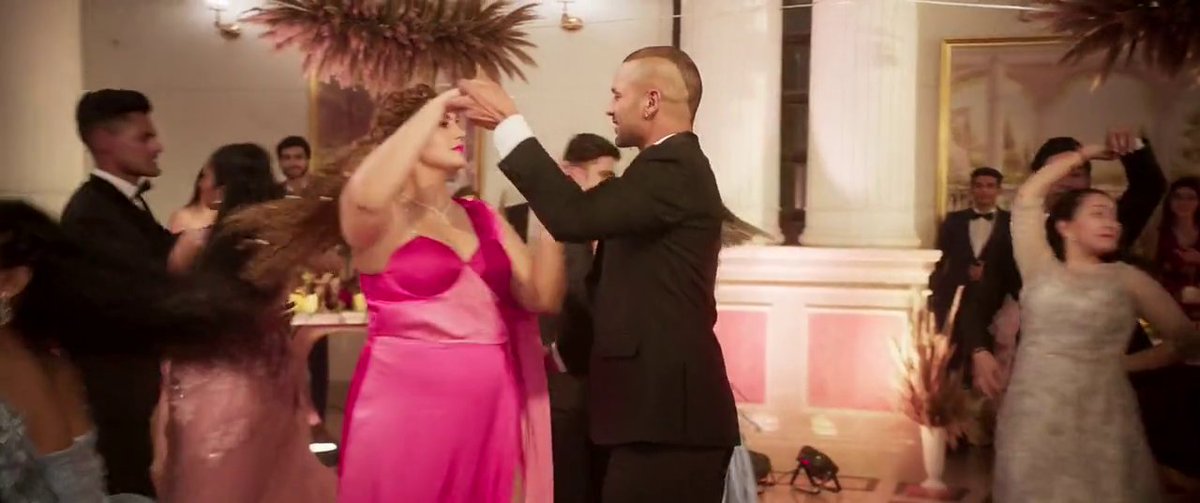 ⭐𝐆𝐨𝐥𝐝𝐞𝐧 𝐆𝐢𝐫𝐥𝐬⭐ tweet media