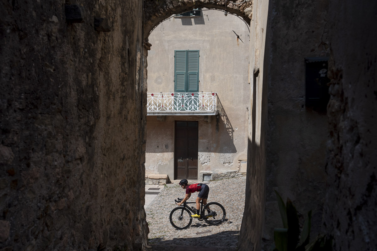 Nuevo año, nuevos propósitos 😉
Coge tu bicicleta en vez del coche una o más veces por semana, estaremos cuidando del planeta y de la salud de todos nosotros.
#morebike
