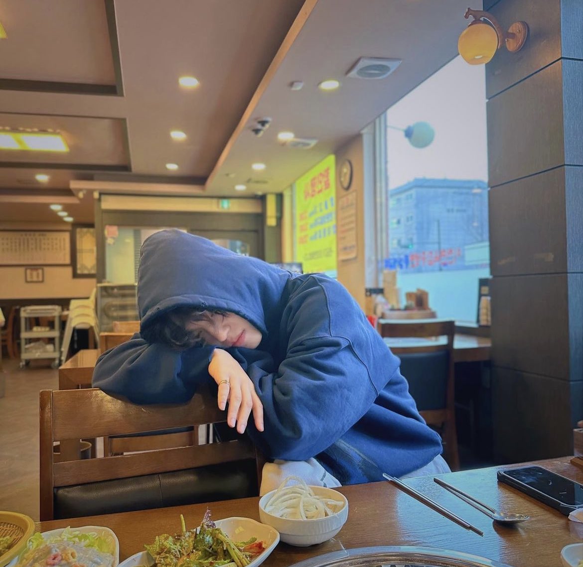 cheoIbot's tweet photo. Zzzz https://t.co/KH59xJwd0A