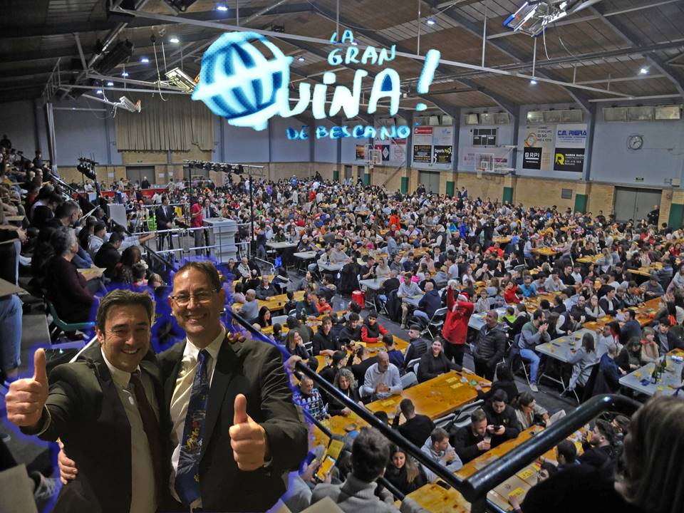 NandoMassaneda's tweet photo. Bon dia Ernest i companyia. Primer de tot felicitats pel programa!!
Us convidem el dia 6 de gener (Reis) a “La Gran Quina de Bescanó” la més gran i divertida de Catalunya. https://t.co/Q4B5Kihzyg