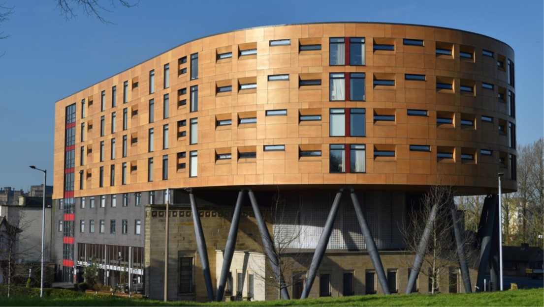 Happy new year to our clients and contacts. 

We completed on a number of sales and acquisitions in Q4 2022 including a 100 unit apartment scheme in Lancaster city centre.

We are looking for more opportunities so please get in touch with any ideas.

zamanroberts.com