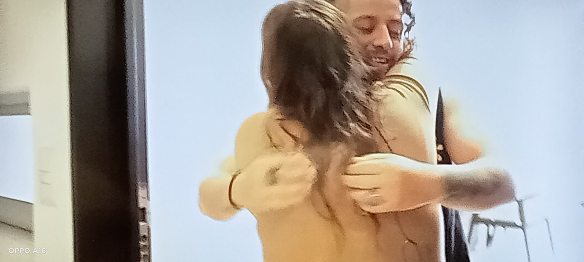 moritz_74's tweet image. Felicidades @isabelstanup por entrevistar al maestro e hijo pródigo de #TulancingoHidalgo , el grandioso @Mastuerzo2011 ( @soyalexquiroz )