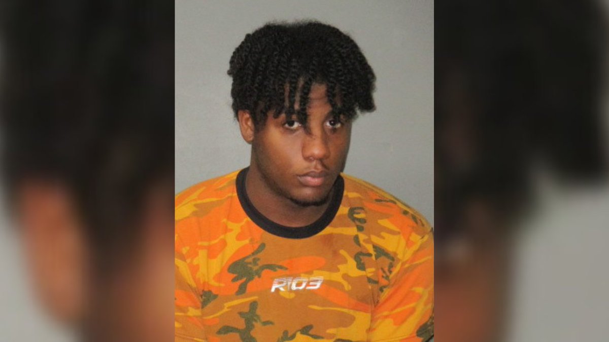 WAFB's tweet photo. Man arrested after allegedly having sex with a minor he met on social media https://t.co/vqzpoOyG0Y https://t.co/LZXcYVkezq