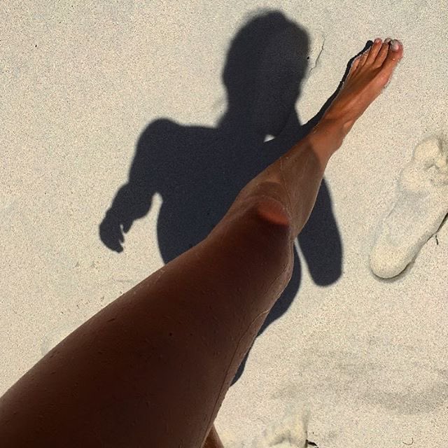 liviuuh's tweet photo. the beach > https://t.co/LeFFiA1piv