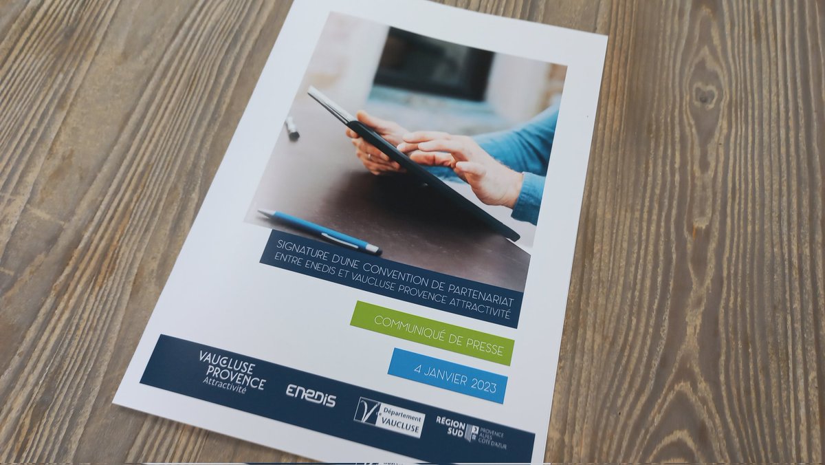 EnedisRegionSud's tweet photo. #VPA et @Enedis s’engagent en faveur du développement et de l’attractivité du #Vaucluse : un accord officialisé chez Green Spot Technologies, 1re entreprise à bénéficier de cet accompagnement sur mesure qui vise à faciliter les démarches des entreprises qui souhaitent s’implanter https://t.co/cvNNFFZR6m