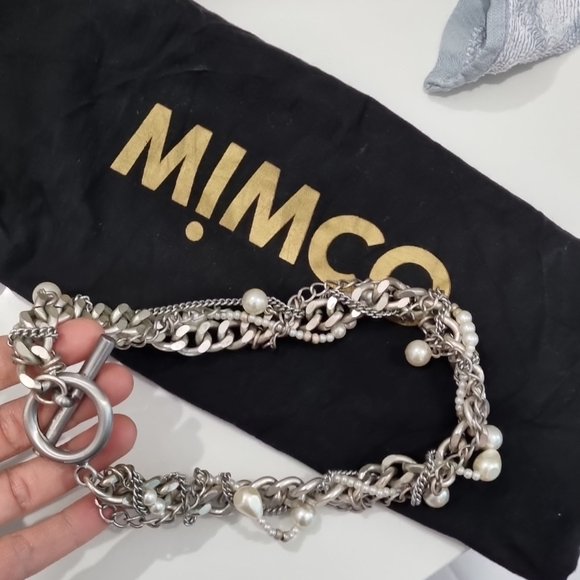 GetTilly2Boston's tweet photo. So good I had to share! Check out all the items I'm loving on @Poshmarkapp #poshmark #fashion #style #shopmycloset #mimco: https://t.co/tW5foNkyZf https://t.co/rIDh8MZw9H