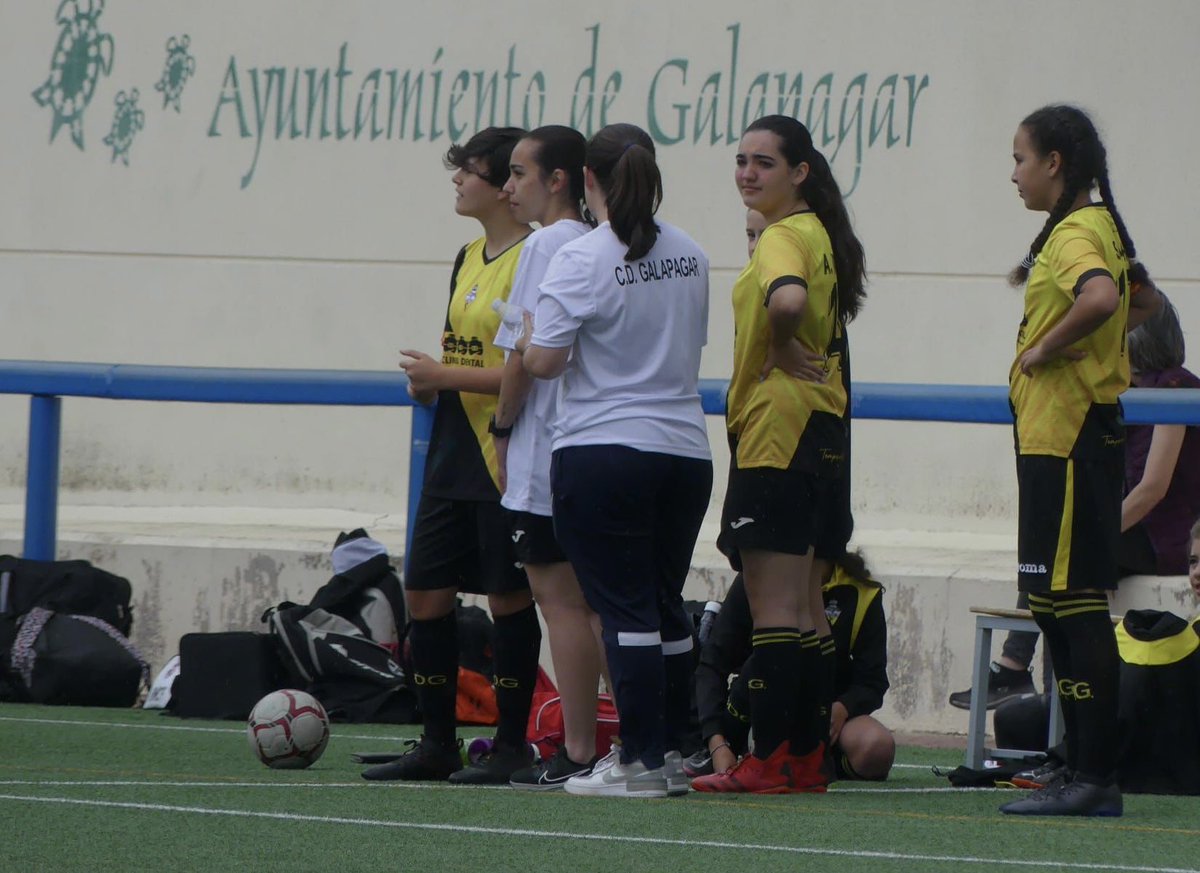 Que bonito es compartir equipo contigo💛🖤 
<a href="/mrtnz262/">Martínez.</a>