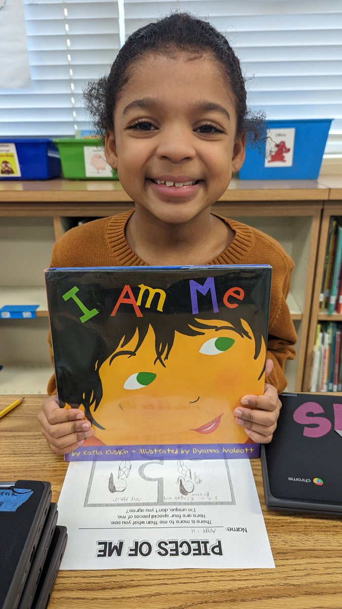 MsBaublitz_'s tweet image. This week we began the Unique Me unit in 3rd grade. These Ss were all smiles this morning while thinking about things that make them unique and why they love themselves. #bcpslms @canstafford @NorwoodES @BCPSLMP