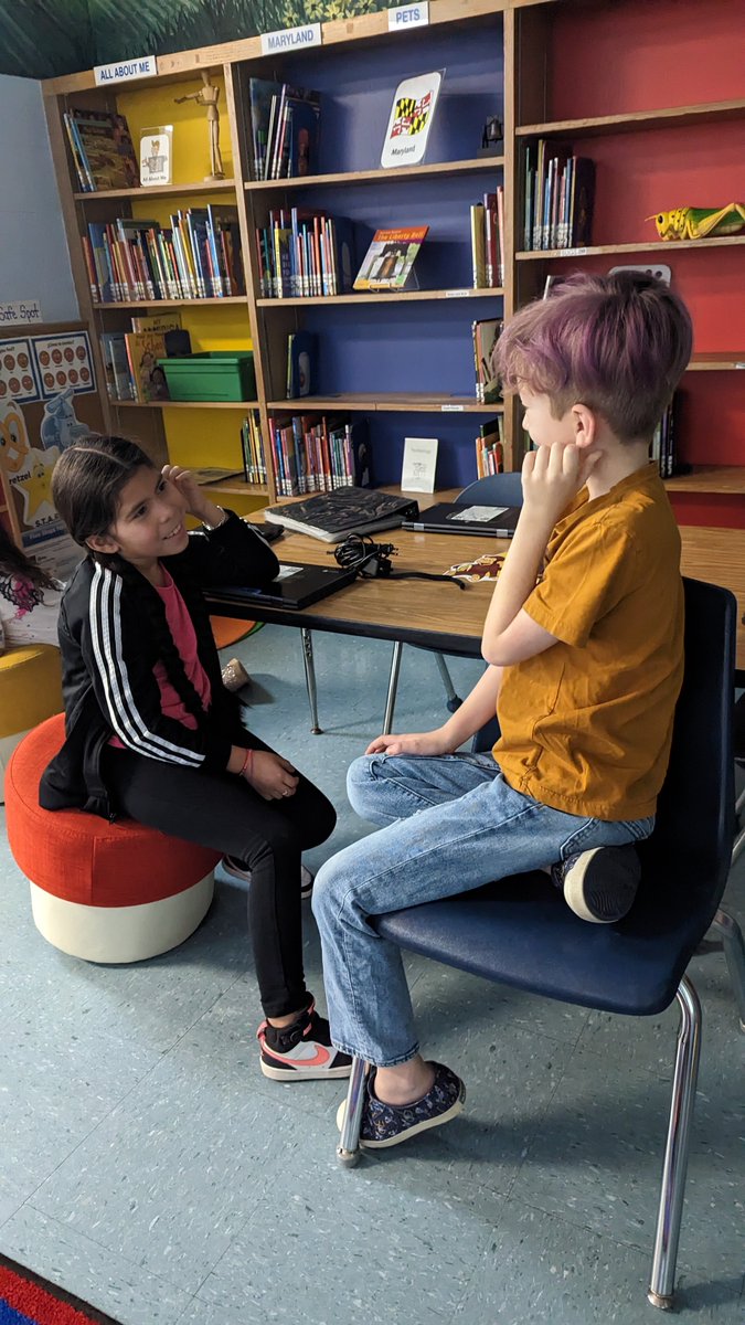 MsBaublitz_'s tweet image. This week we began the Unique Me unit in 3rd grade. These Ss were all smiles this morning while thinking about things that make them unique and why they love themselves. #bcpslms @canstafford @NorwoodES @BCPSLMP