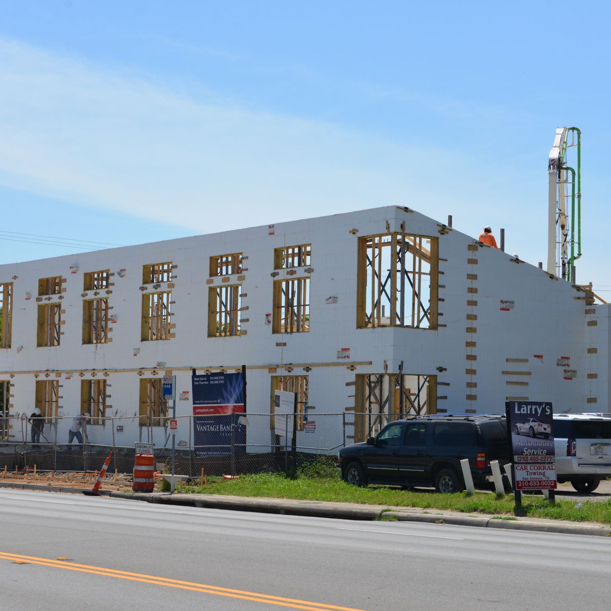 Amvic Building System tweet media