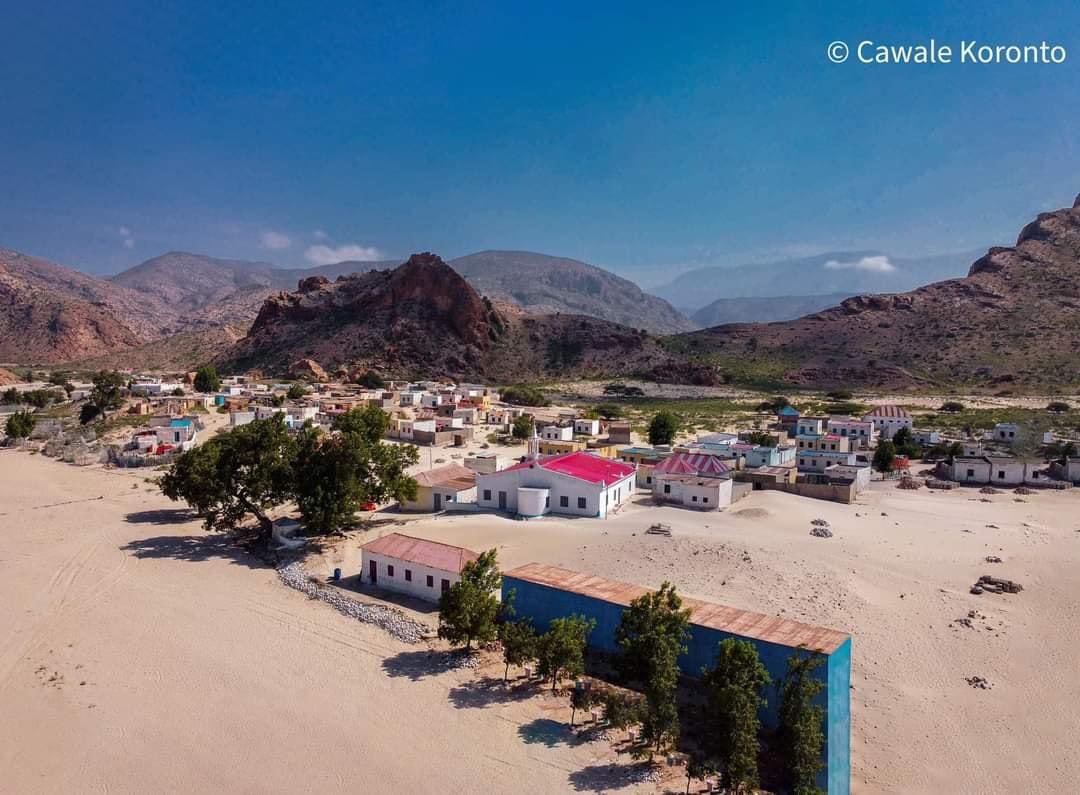 sahanonlinecom's tweet photo. BURUC - Magaalo Badda oo keliya loo maro oo kutaal hobolka Bari, Puntland.

Cawaale Koronto. https://t.co/niWd6ghlWV