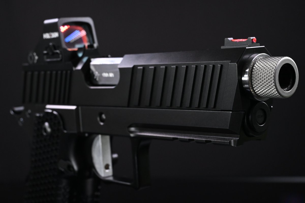 P_Trinity2011's tweet photo. What suppressor would you put on this threaded barrel? https://t.co/DvD9TbnKIE