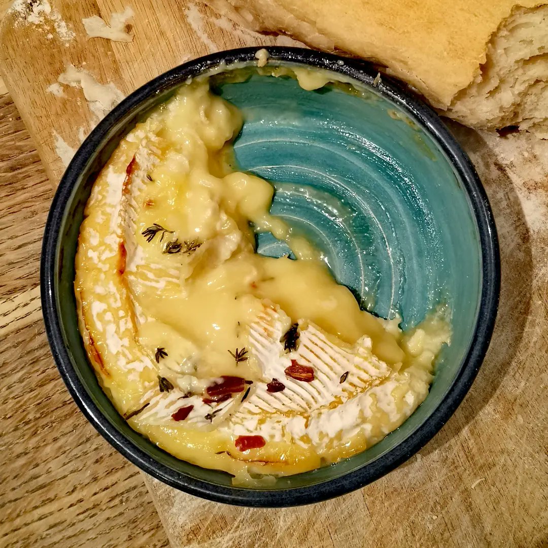 Absolutely_Clay's tweet photo. Over Christmas I baked Camambert #cheese in one of my stoneware tapas bowls.
Omg..It was bloomin gorgeous.
If you buy one I'll tell you magic ingredient with a recipe. 😱
https://t.co/0Nb9pe3d4R
@BritishCrafting
#bakedcamambert #tbch #potterythrowdown #easysupper #comfortfood https://t.co/hRHb9t3uXu