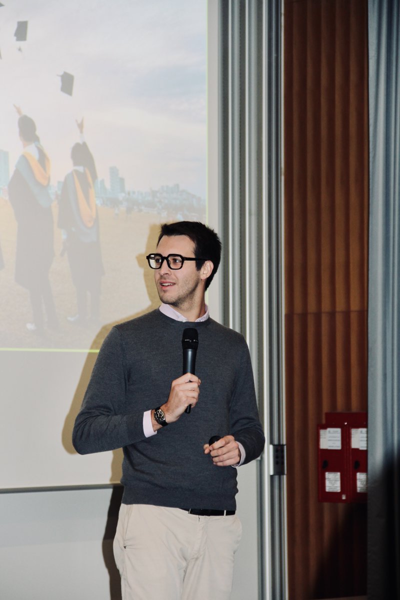 SayInstitute's tweet photo. 🚀🌍  A few photos from the International Demo Day competition that took place on December 9th, including all our @ESCP_bs OptionE students!!

Congratulations to the winning teams: Green Tio, Kompleo and Singulars!

#ESCP #entrepreneurship #pitching #DemoDay #startup #innovation https://t.co/jmhazHkJMB