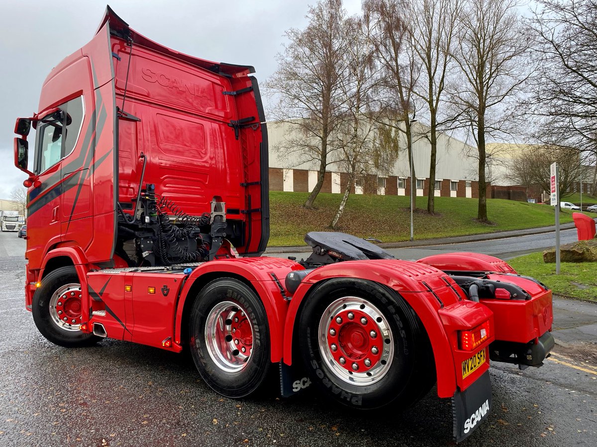 ScaniaWPTused's tweet photo. #NewStockAlert and @ScaniaWPT are kicking off 2023 in considerable style! 2020 #Scania S650 #Highline #TagAxle All the extras plus PTO/Hydraulics Only 213000kms #ScaniaGo Level2 with 24mths driveline warranty! Call 0161 653 9700 for details https://t.co/HqUhlPS0zk via @YouTube https://t.co/imQIeFifxZ
