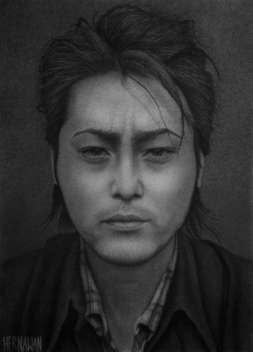hernawan_art's tweet photo. Tamao Serizawa.
I'm drawing the face of one of the actors in the Japanese crows zero movie.
#drawing #drawings #draw #sketch #drawingface #pencilsketch #ArtistOnTwitter #art #Realistic #Japan #crowszero #tamaoserizawa #illustration #traditionalart #Japanese #face #artwork https://t.co/BAlDuR9ZKK