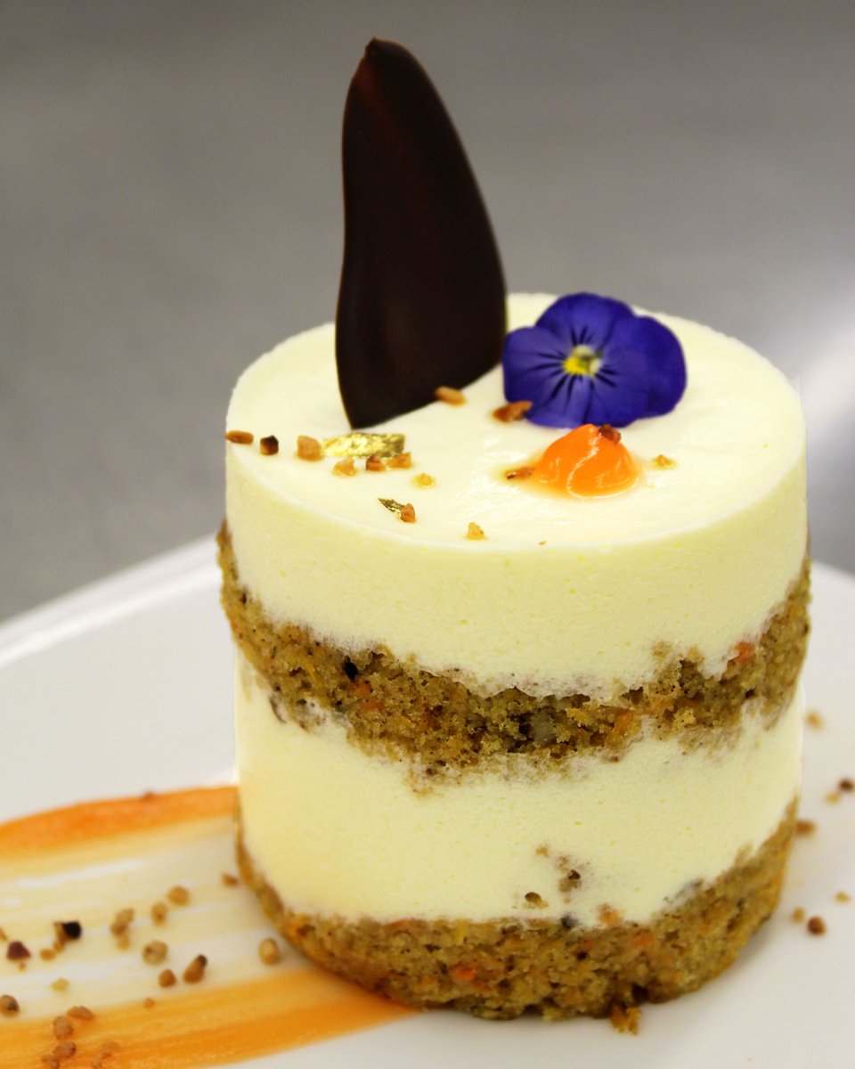 Innisbrook's tweet photo. We love sweet moments.

#Dessets #Sweet #Food #Innisbrook https://t.co/OhBy6gdCEP