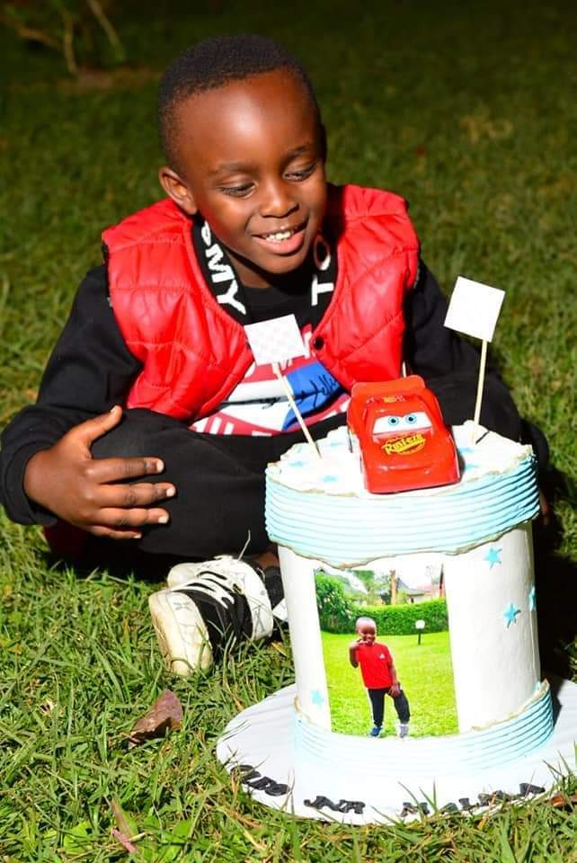 Cleophasmalala's tweet photo. Join me in wishing my Son, CLEO JUNIOR MALALAH (CJ) a happy birthday.
Grow and glow son, as you live to fulfill the desires of your heart. https://t.co/oaBfJVo7j4