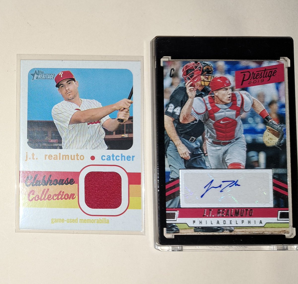 PhantasyWhiz's tweet image. Wednesday non vintage #11to11 auction (because Wednesday vintage belongs on @CardsStory thread) Best Catcher in Baseball #BCinB J.T. Realmuto 2 card set auto and patch.  Opening bid $11.00. Please retweet @jgilchrist0110 @HobbyConnector @hobbyretweeters @Irishshwn71 @LAcarddude