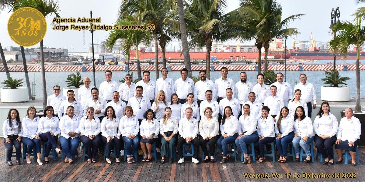 Un día de grandes emociones se vivieron en compañía de este gran equipo, festejando nuestros 30 años y celebrando nuestros logros y nuevos comienzos.