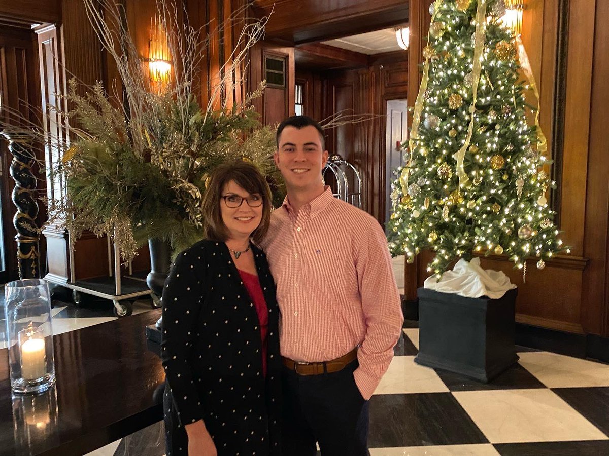 RhondaParris's tweet photo. This amazing human has a birthday today. I GET to be the mom of Clay Parris (@clayRparris) He is one of the best men of God I know‼️😎🎈🎉 https://t.co/ZXbbNB2bX0