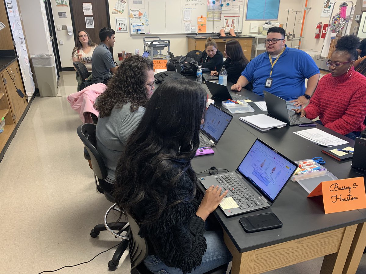 William Knuckles IV tweet media