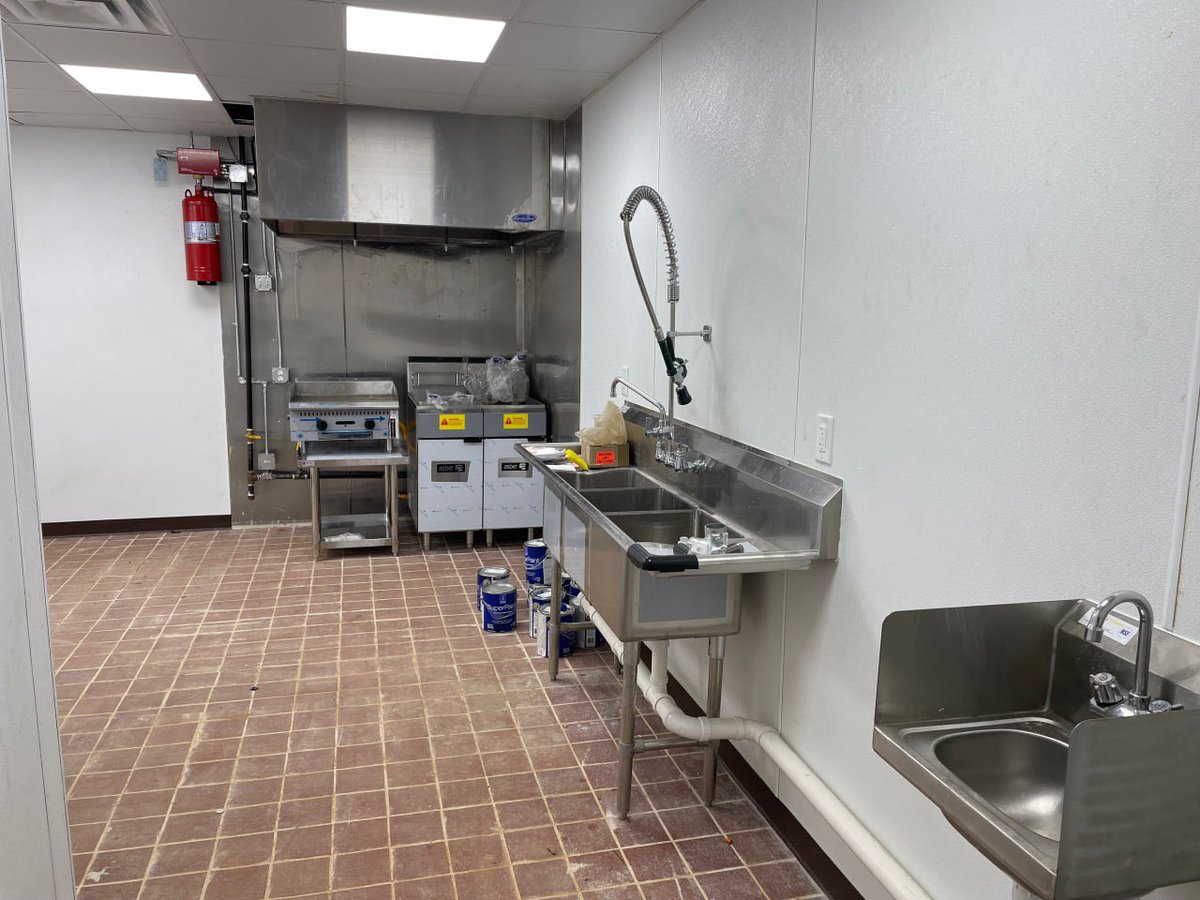 1780 Management Group CIVX on Twitter "Our Hot Wings restaurant is in