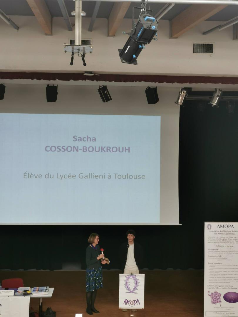 👏👏👏Sacha, 👨‍🎓de Terminale Bac Pro Maintenance 🚘 
👉 invité à la cérémonie de remise des palmes académiques @DSDEN31 @amopa31 
👉Chaleureusement 👏👏👏pour son discours #concours #éloquence2022 #fraternité
🤩 Le lycée @JGallieni fier de ses élèves ! 🤩
#Excellencevoiepro