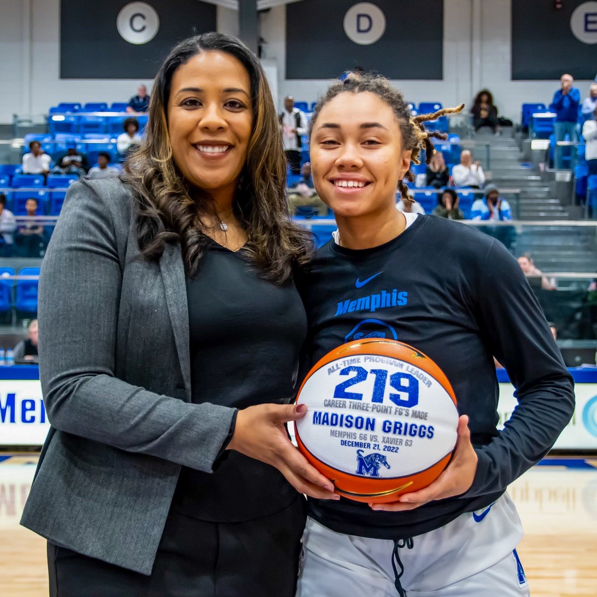 MemphisWBB's tweet photo. Another record for @maddieg2_ 👌

#GoTigersGo | #TheSisterhood https://t.co/yPvpY9TStz