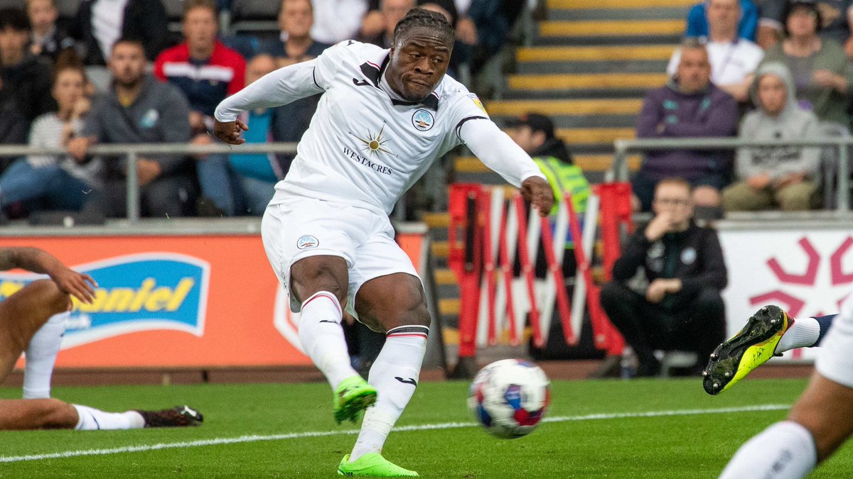 ClaretXtra's tweet image. 🗞️| Michael Obafemi is a set to leave Swansea this January, with Burnley having retained their interest from the summer.

[@IanMitchelmore]

#TwitterClarets | #Swans
