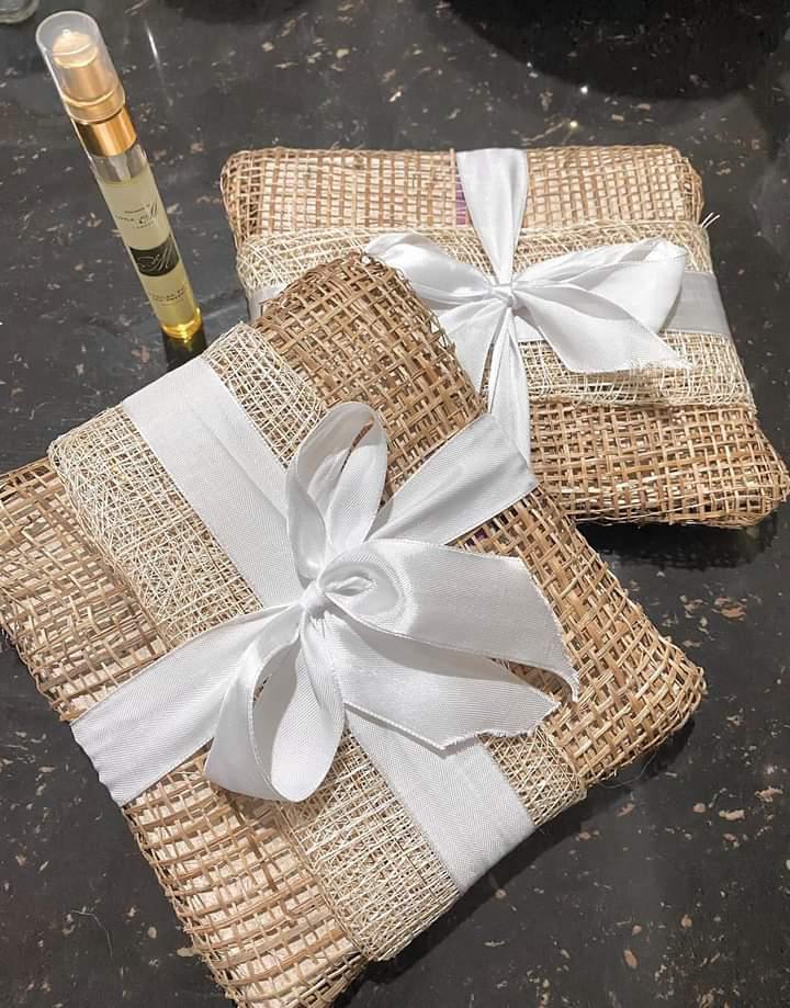 i97files's tweet photo. Tried packing the items into cute little Christmas presents haha !! Will add bb wrap for extra protection doe https://t.co/wJxpVkPDr5