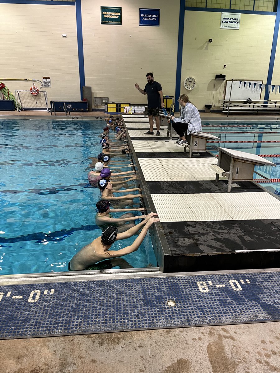 SwimCoach_Chris's tweet photo. Conference Week, Sectionals in 29 Days. #LockedIn 🔒 https://t.co/0fXZljL5Ic