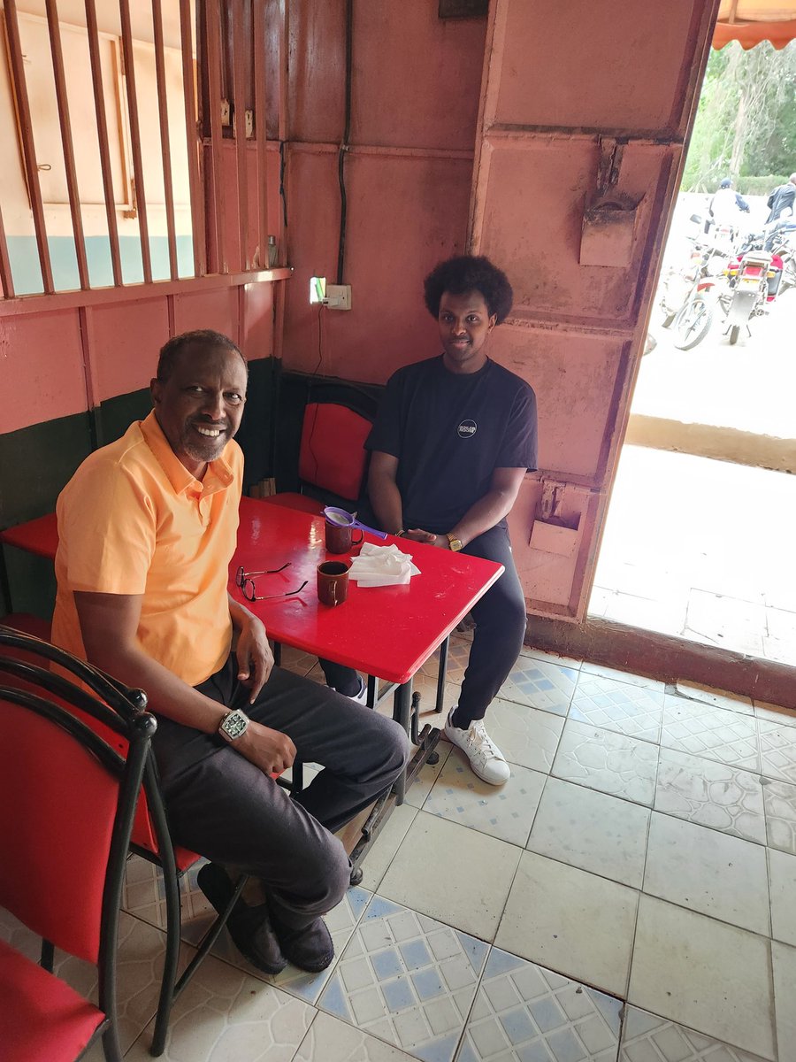 ahmednasirlaw's tweet photo. Having all things Camel at Tawakal butchery/restaurant...Nanyuki @WehliyeMohamed https://t.co/6Qfy7gkd1f