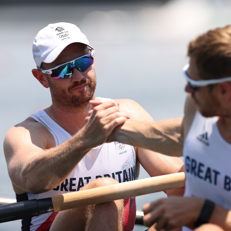 TeamGB's tweet photo. New year, new you?

How about swapping Olympic rowing for America's Cup sailing with @AinslieBen 🤯

@RossiBoy2 shares the next chapter in his sporting odyssey 🙌