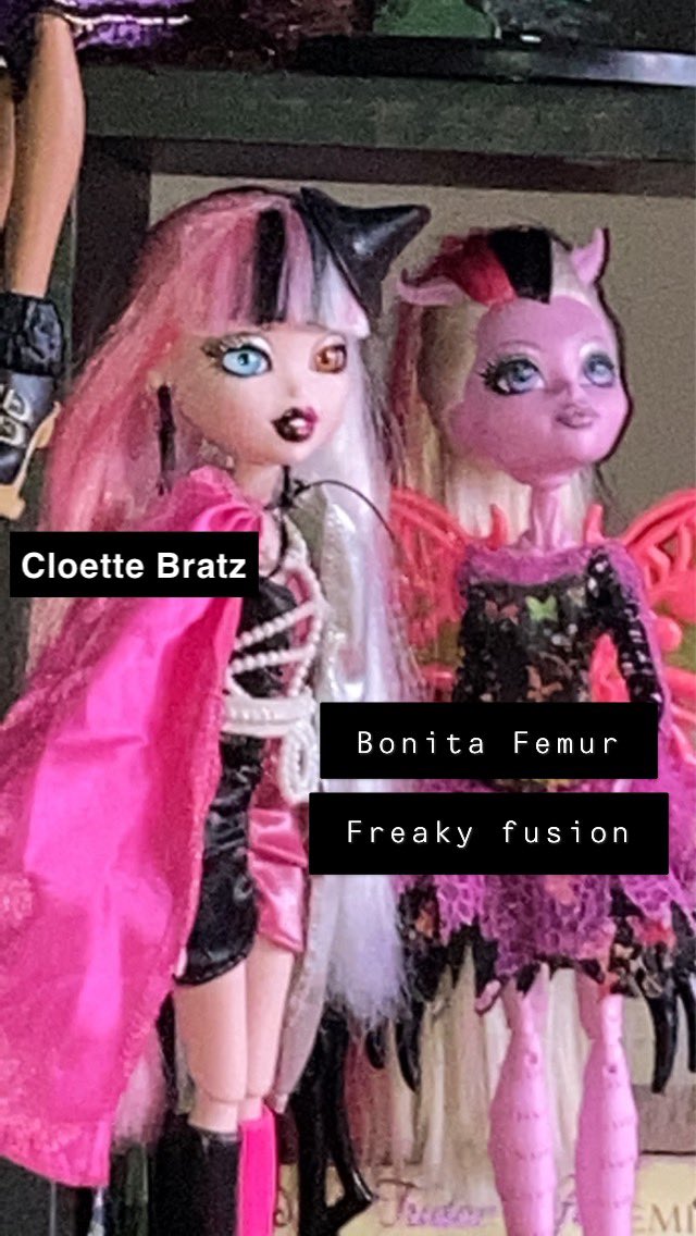 LifeIsACarousel's tweet image. So i have my backup acct now and i decided i was gonna show people which dolls i got since my birthday 

@Lucky_L0v3_ says shes scared of them but shes dum

#monsterhigh #MonsterHighG3 #bratz #everafterhigh