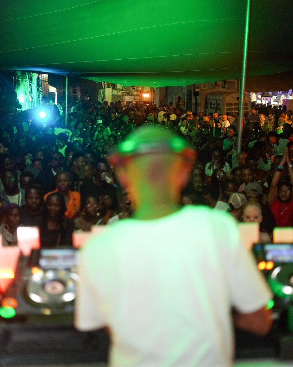 enoonapa's tweet photo. Kenya 🇰🇪 was Awesome on New Years Eve.
#Komplexe 📸 @Shots_By_Kangethe https://t.co/FW0A0j8tVe