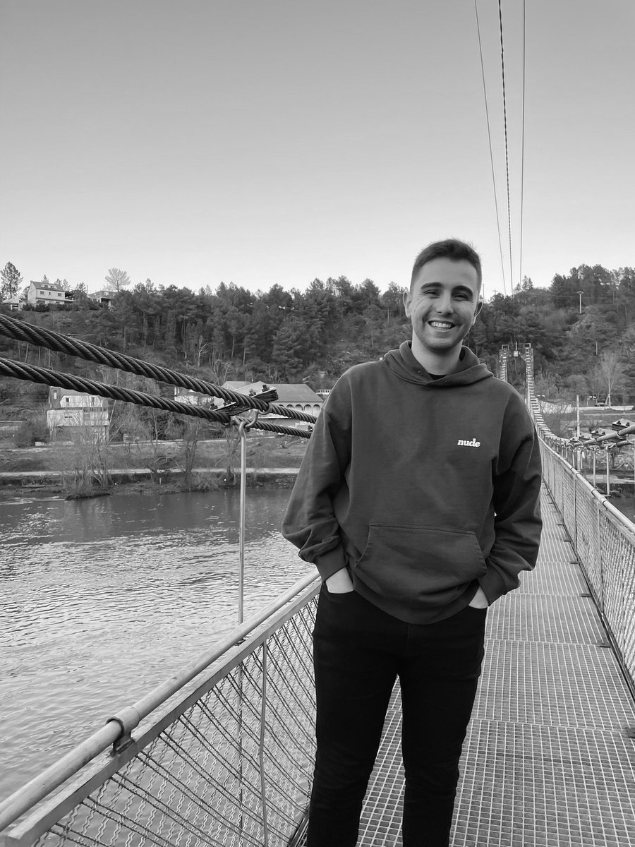 NereFdez98's tweet photo. súper bien acompañada en mi primer día del año✨🧡 https://t.co/FUab4CG1pH