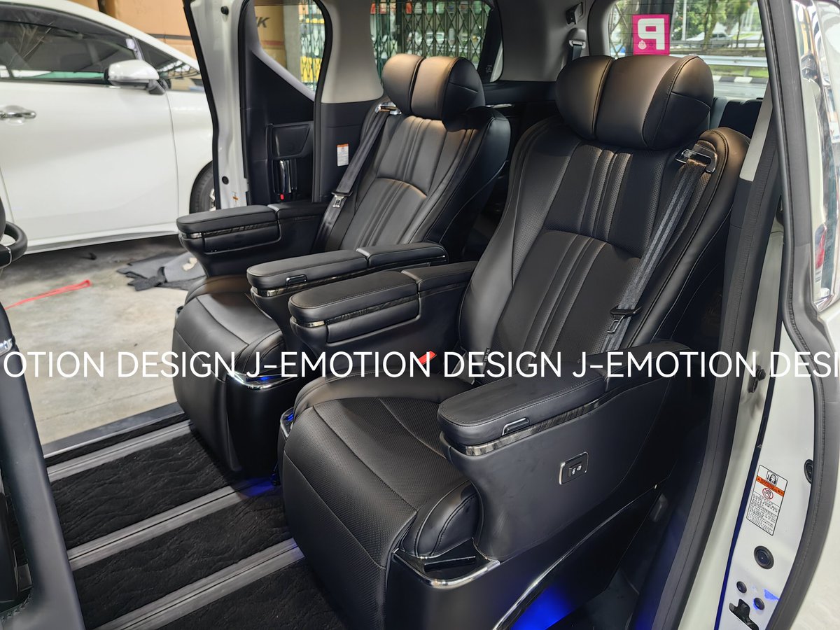 SimonChen9738's tweet photo. TOYOTA ALPHARD AND VELLFIRE 2015-22 AGH30 AND AGH35 CONVERT TO PILOT SEAT 1SET 🇲🇾🇲🇾 #simonchen #jemotiondesign #alphard #alphard10 #alphard20 #alphard30 #20vellfire #30vellfire #vellfire #vellfire20 #vellfire30 #jebodykit #jedesign #jemotionbodykit #lexus #lexuslm #estima #lc300 https://t.co/l9Yhq4Ukf1