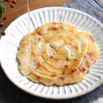 もちもちだけがお餅じゃない!？ガリッガリ「ハニーチーズベーコン餅」。